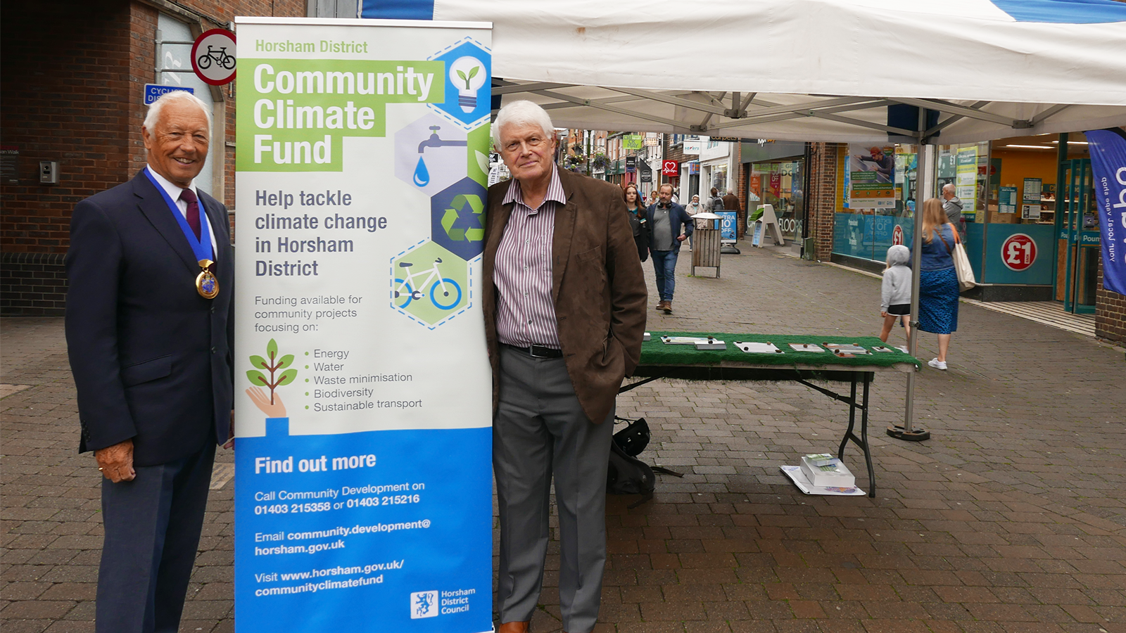 HDC Chiarman Cllr David Skipp and Cllr Philip Circus at the Great Big Green Week stall in the Horsham Bishopric