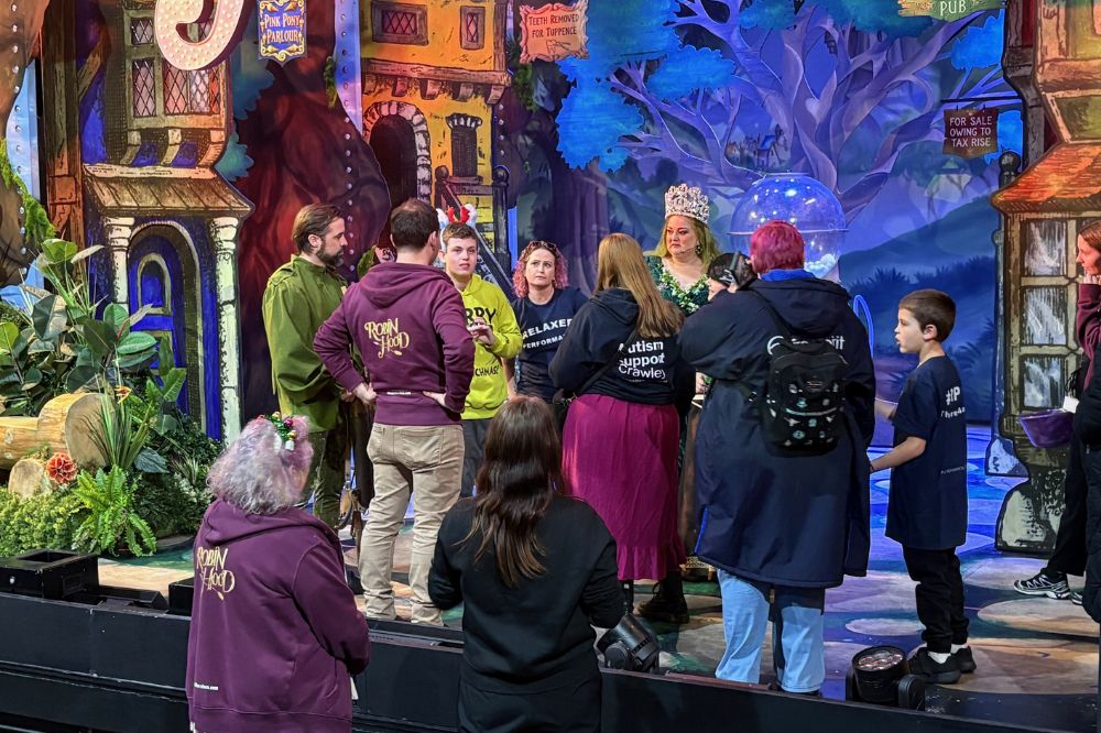 Inclusive panto performance of Robin Hood in Horsham 