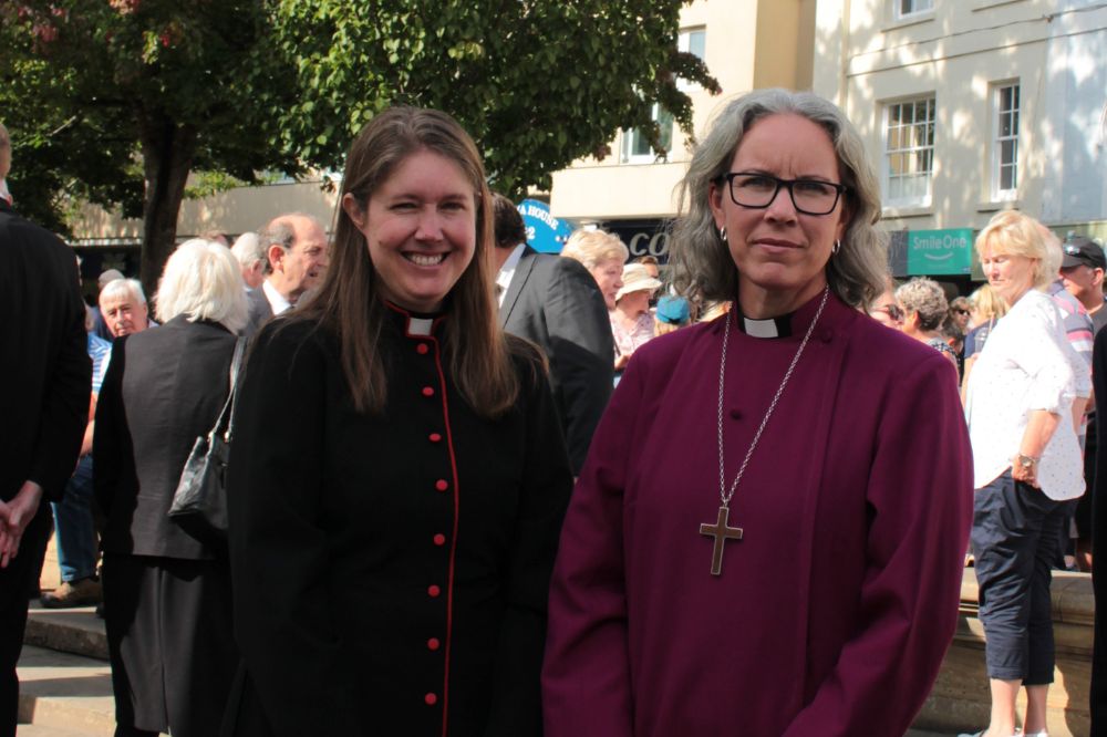 Rev'd Canon Lisa Barnett and Rt Rev'd Ruth Bushjager Bishop of Horsham 