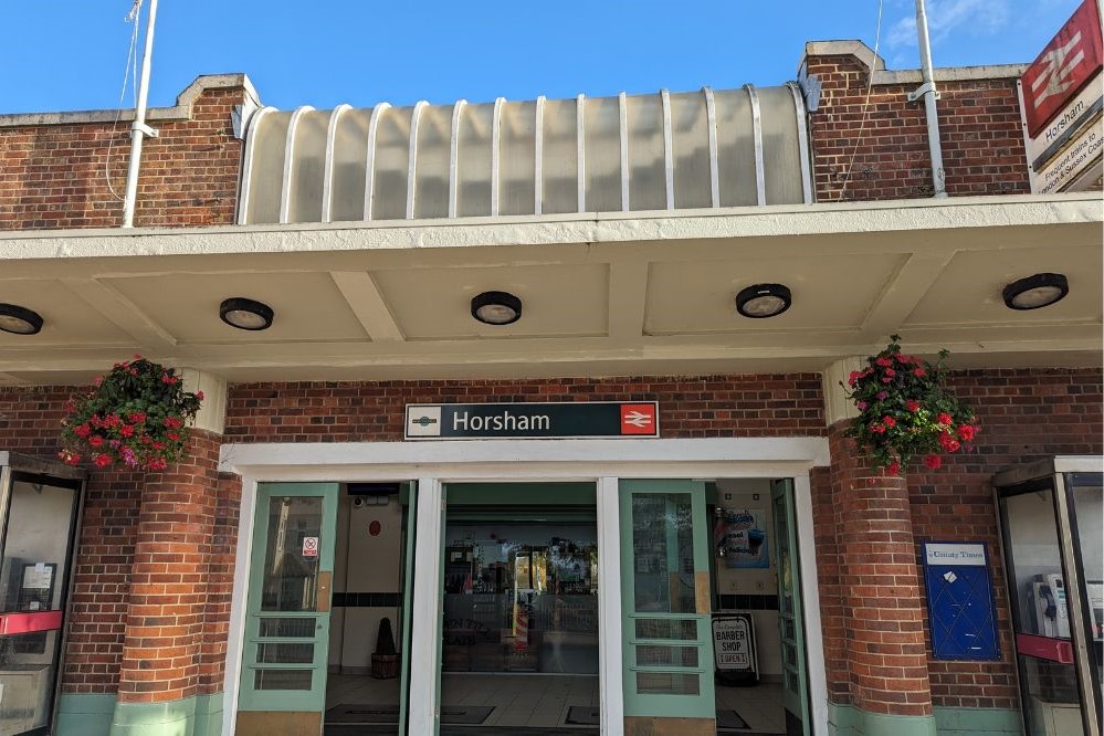 Climbdown on plans to close rail ticket offices 