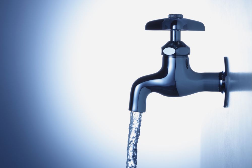 Water tap