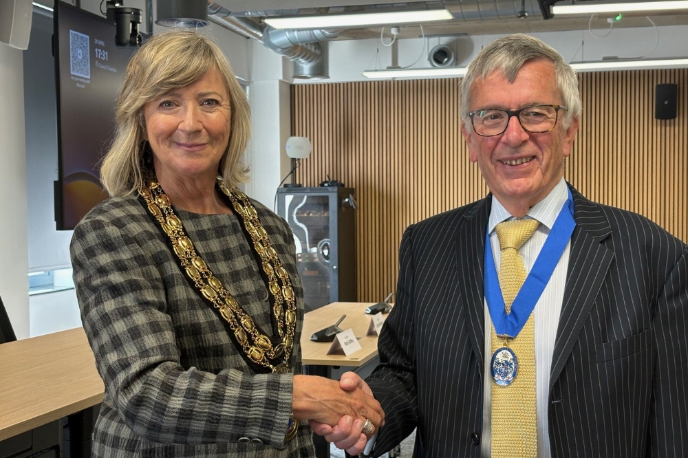 Former Chairman Cllr Tony Bevis hands over to Cllr Joanne Knowles